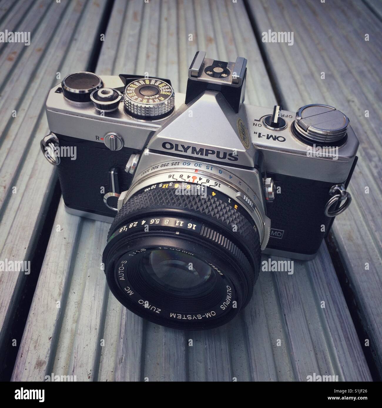 olympus om1 film camera