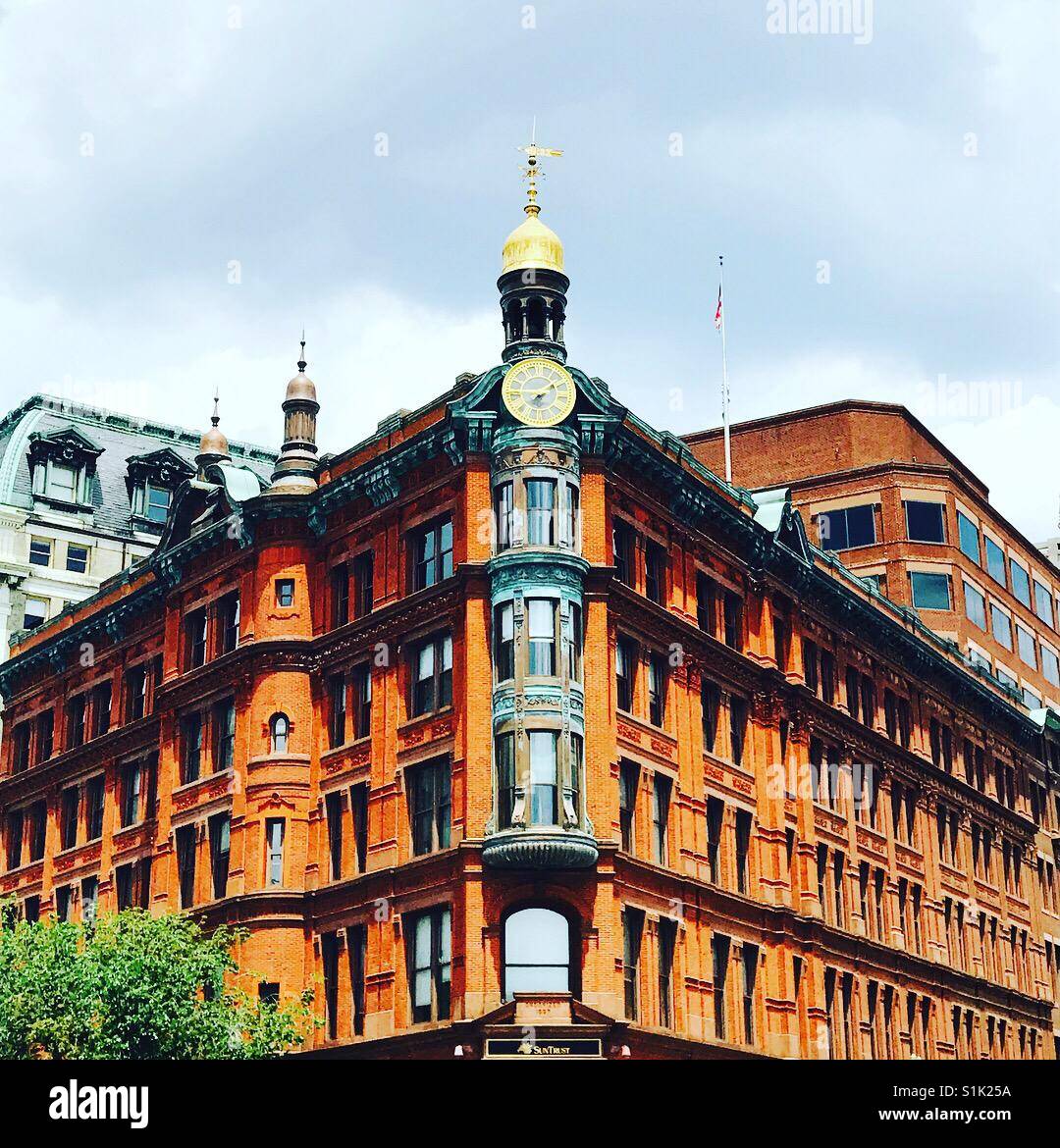 Suntrust Bank Building In Washington Dc Stock Photo 310820086 Alamy