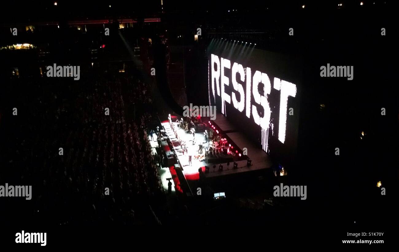 Roger waters of Pink Floyd tour in Ohio 2017 anti trump resist screen Stock Photo