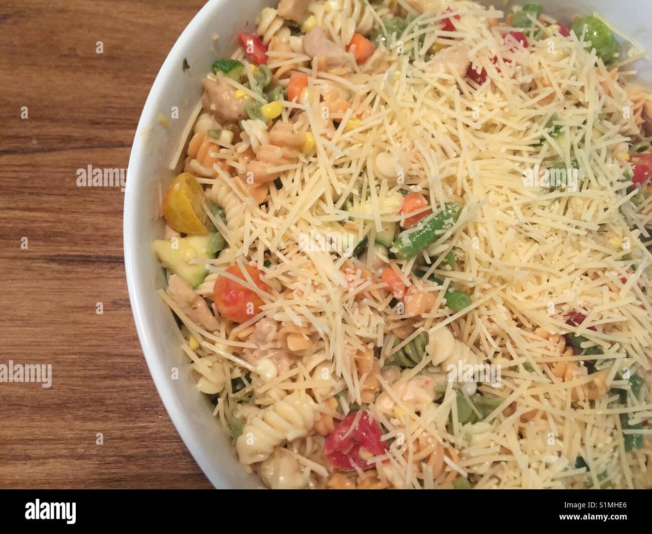 Farm fresh veggie pasta salad Stock Photo Alamy