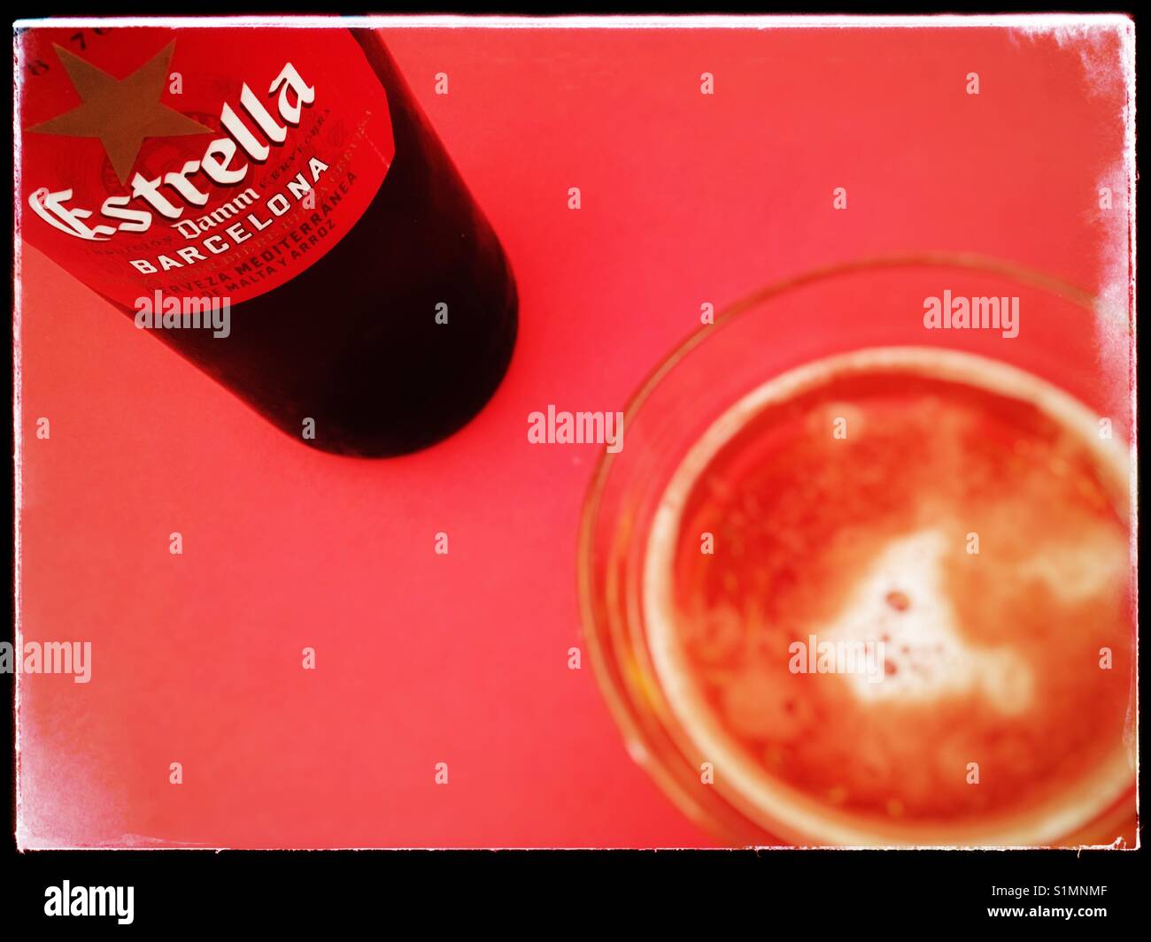 Estrella beer Stock Photo - Alamy