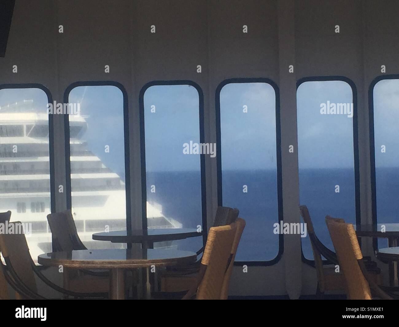 Tableside window view Stock Photo - Alamy
