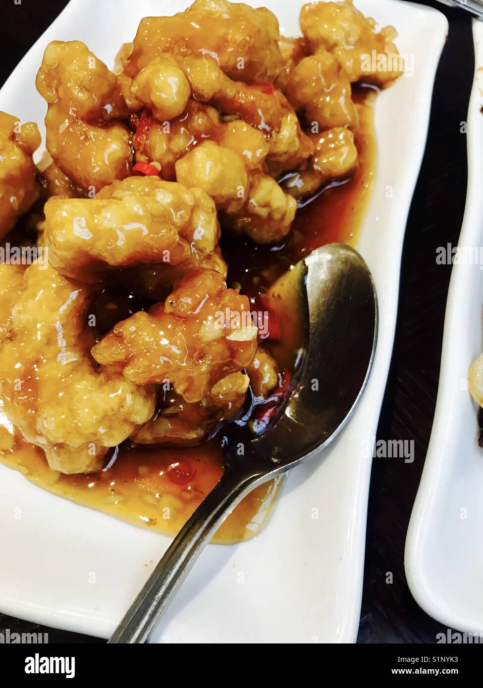 Chinese sweet and sour chicken Stock Photo Alamy