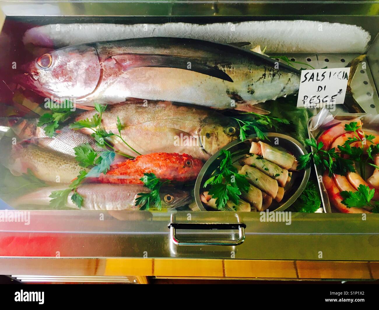 Fresh fish counter at a Sicilian restaurant Stock Photo Alamy