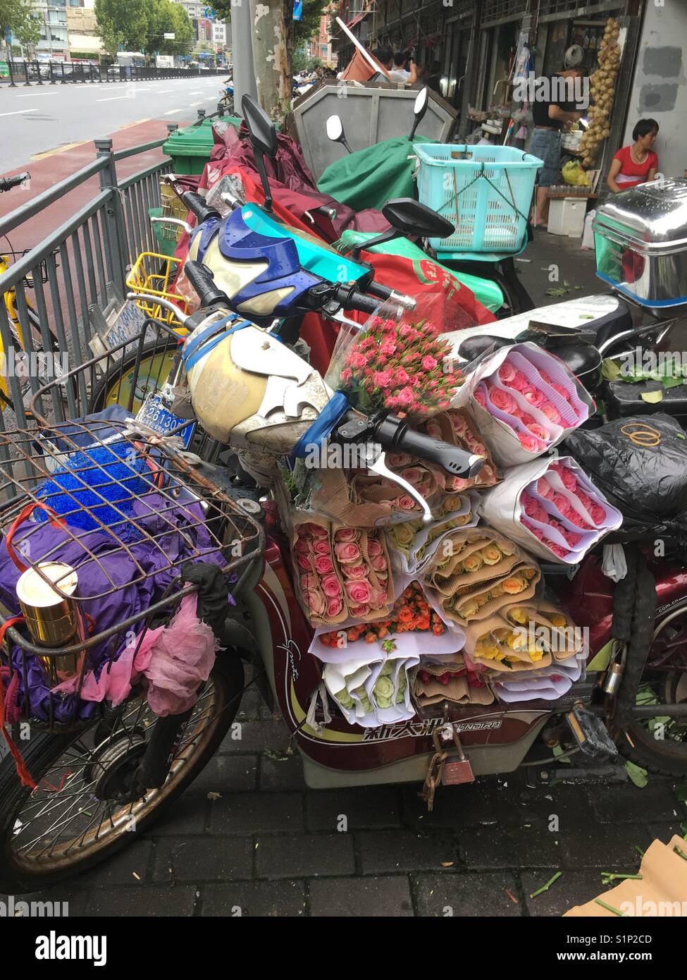 Flower Market Delivery, Shanghai, China Stock Photo Alamy