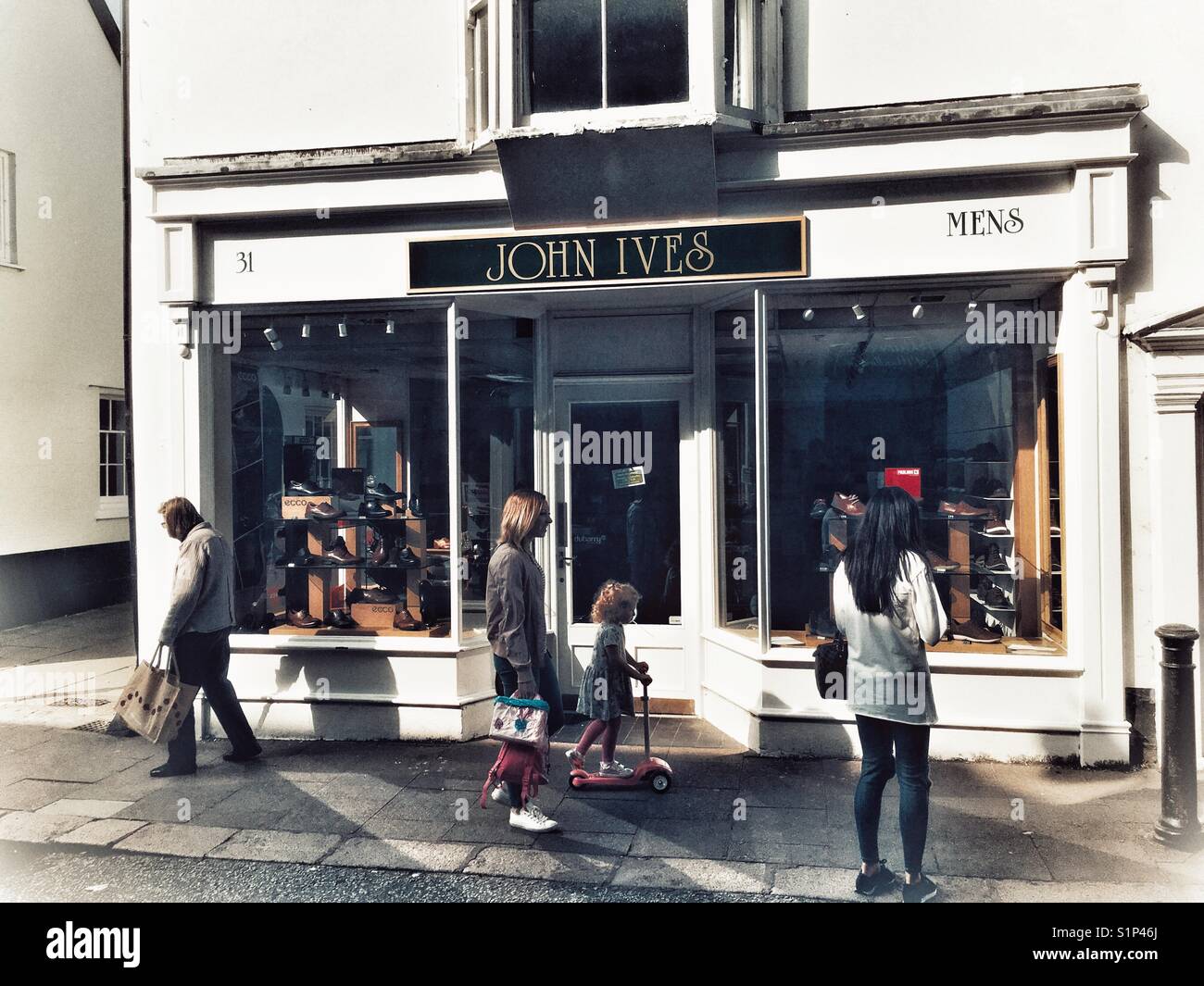 John Ives independent shoe shop, Thoroughfare, Woodbridge, Suffolk, England. Stock Photo