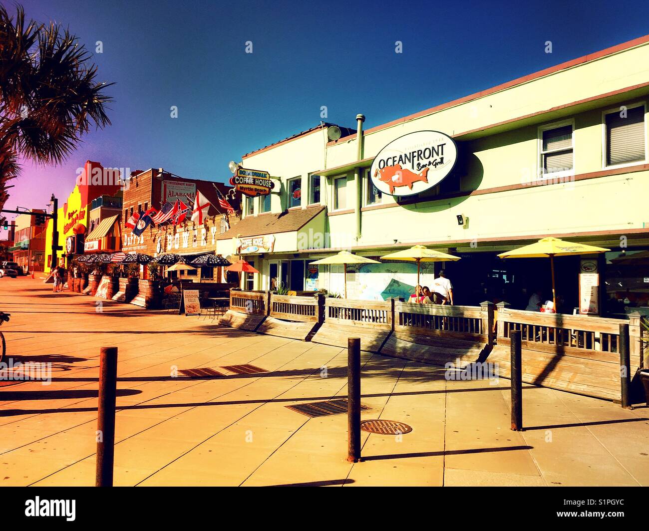 Sc boardwalk oceanfront hires stock photography and images Alamy
