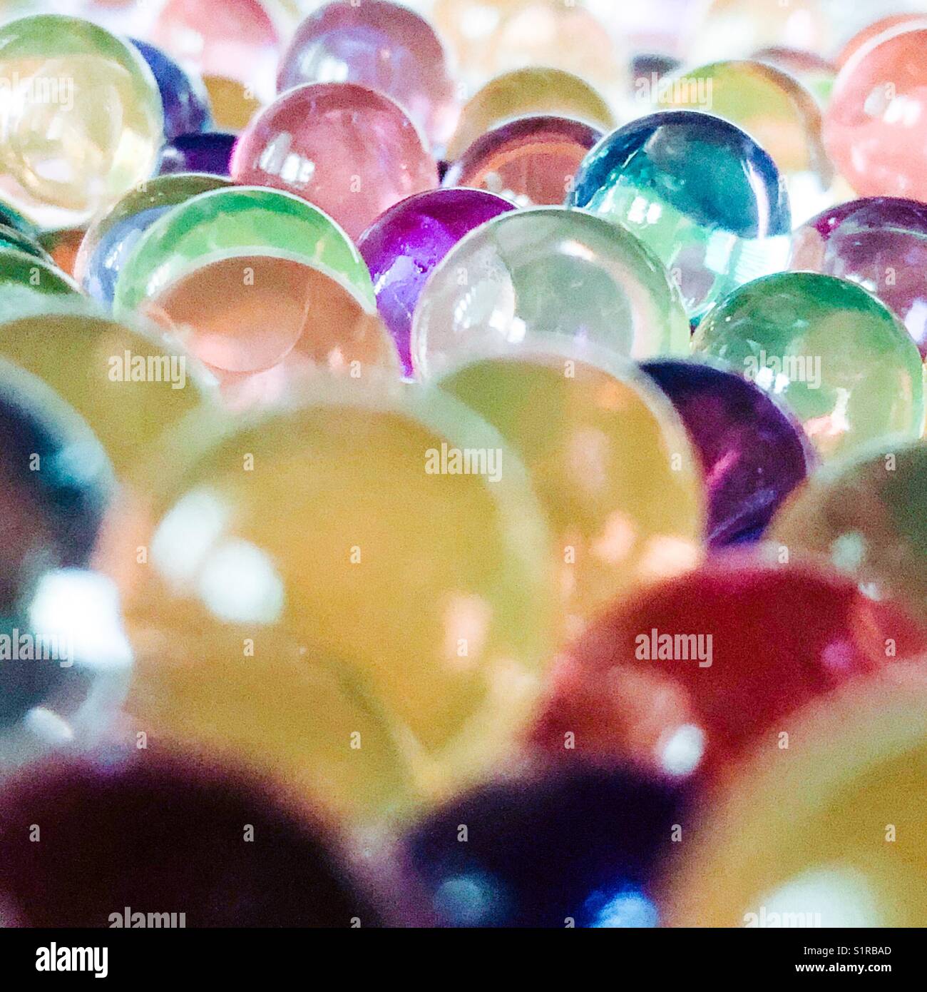 Abstract water beads hi-res stock photography and images - Alamy