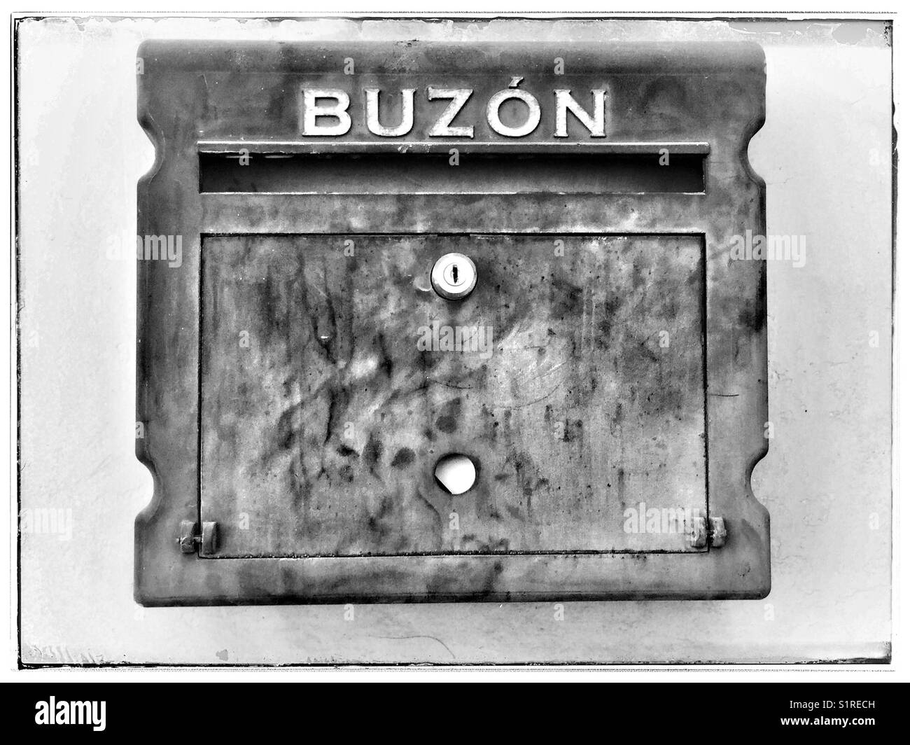 Buzon mailbox hi-res stock photography and images - Alamy