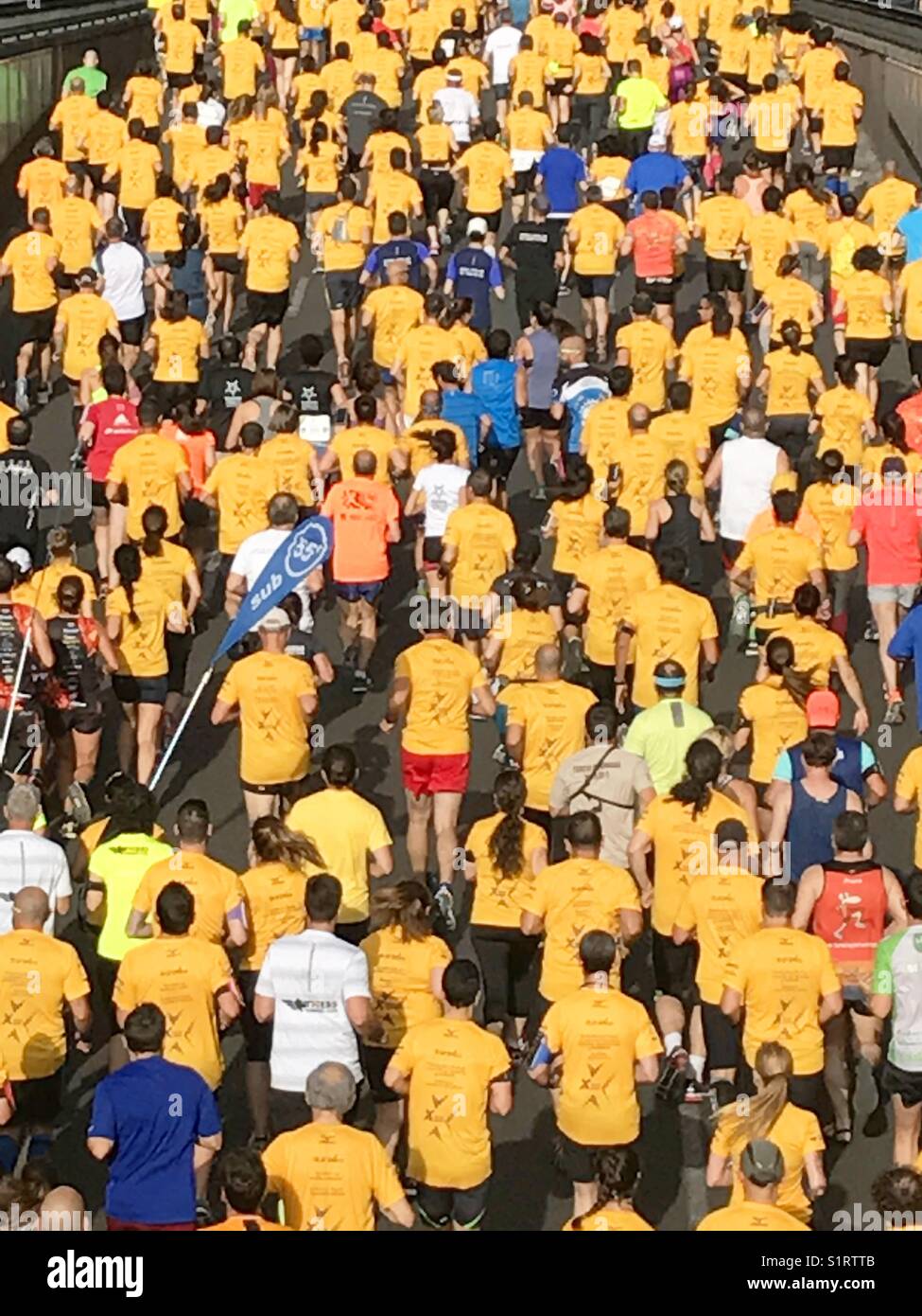 People running a marathon Stock Photo Alamy
