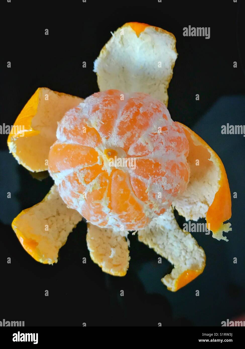 Satsuma peel hires stock photography and images Alamy