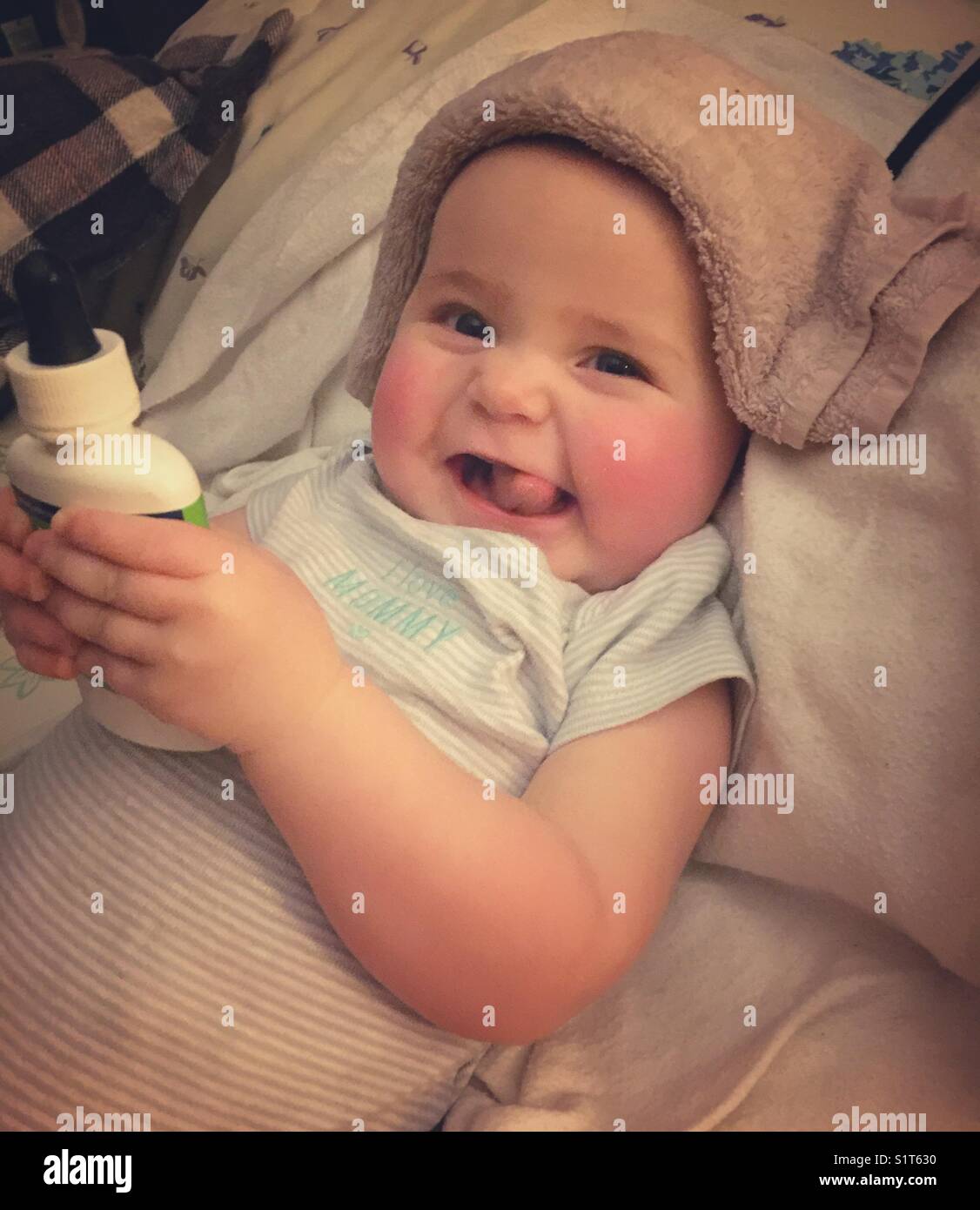 Sick baby hires stock photography and images Alamy