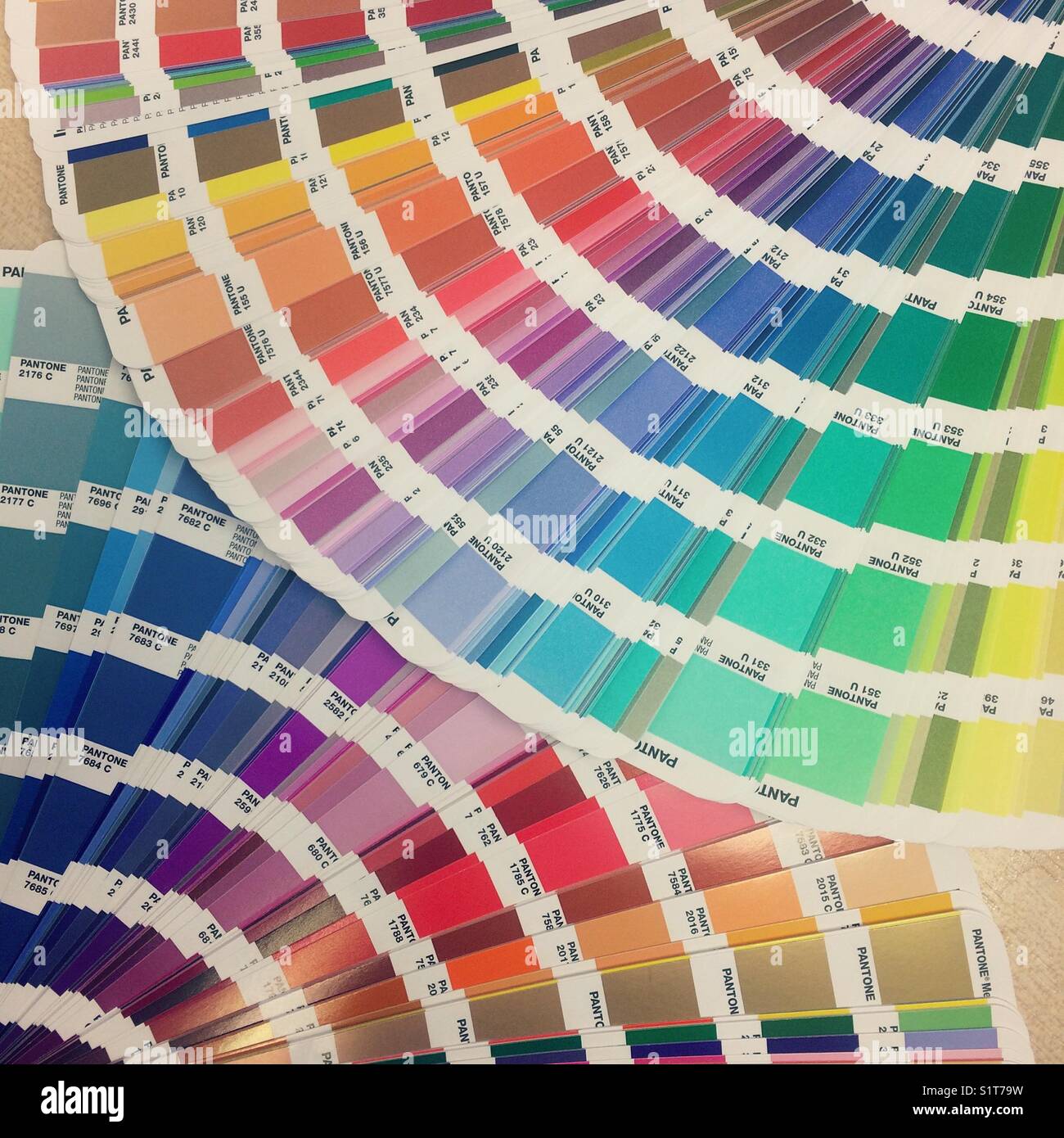 Pantone uncoated hi-res stock photography and images - Alamy