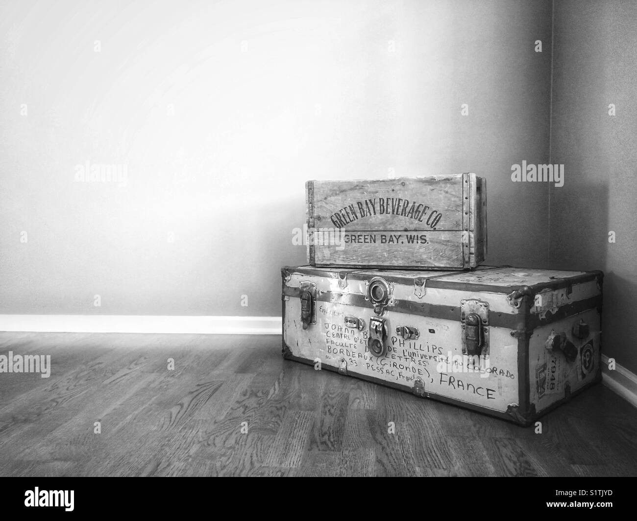 Empty room with chest and wooden box - Smartphone Captured Stock Image