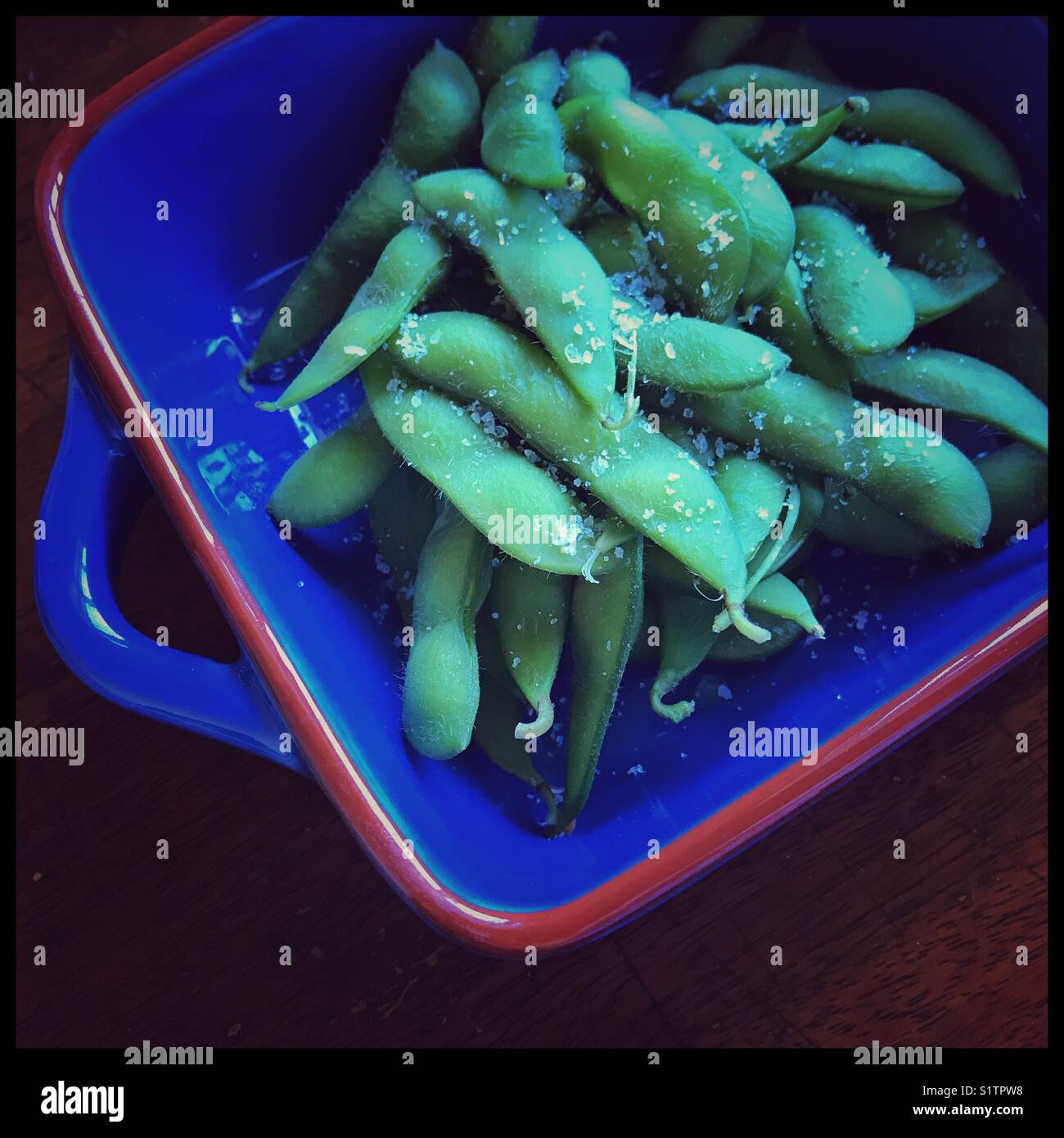 Edamame beans with salt Stock Photo Alamy