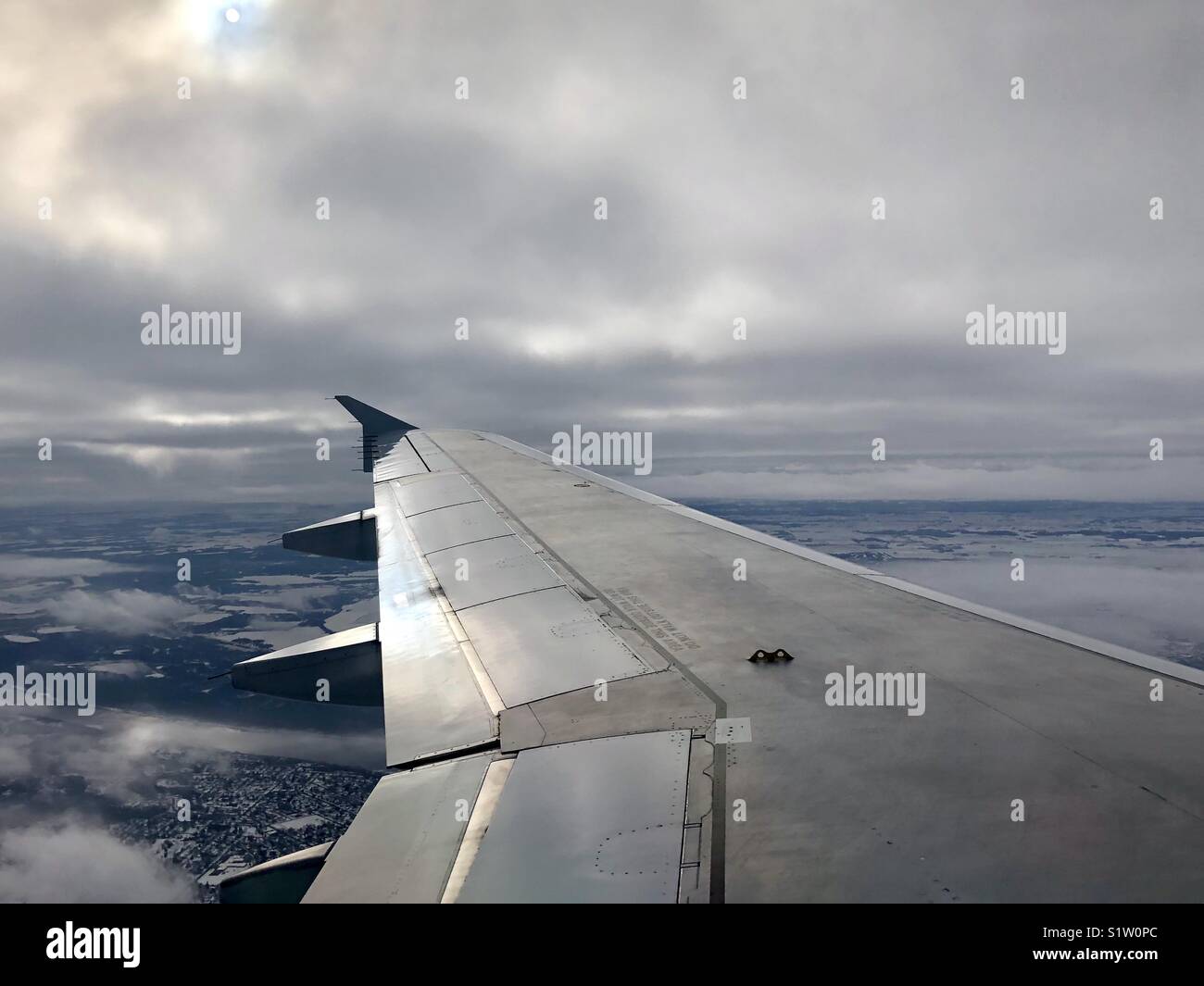 Airplane wing snow hi-res stock photography and images - Alamy