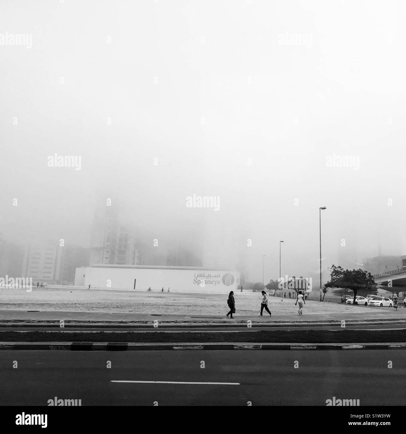 A foggy day in dubai Stock Photo Alamy