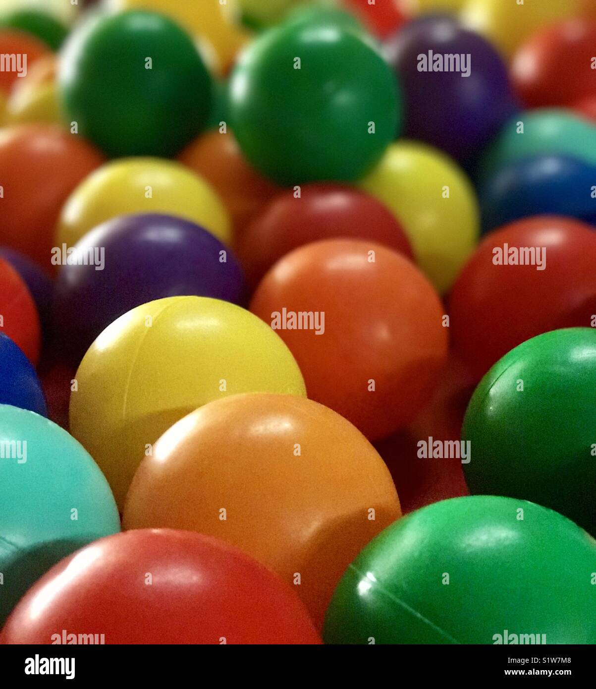 Ball pit balls hi-res stock photography and images - Alamy