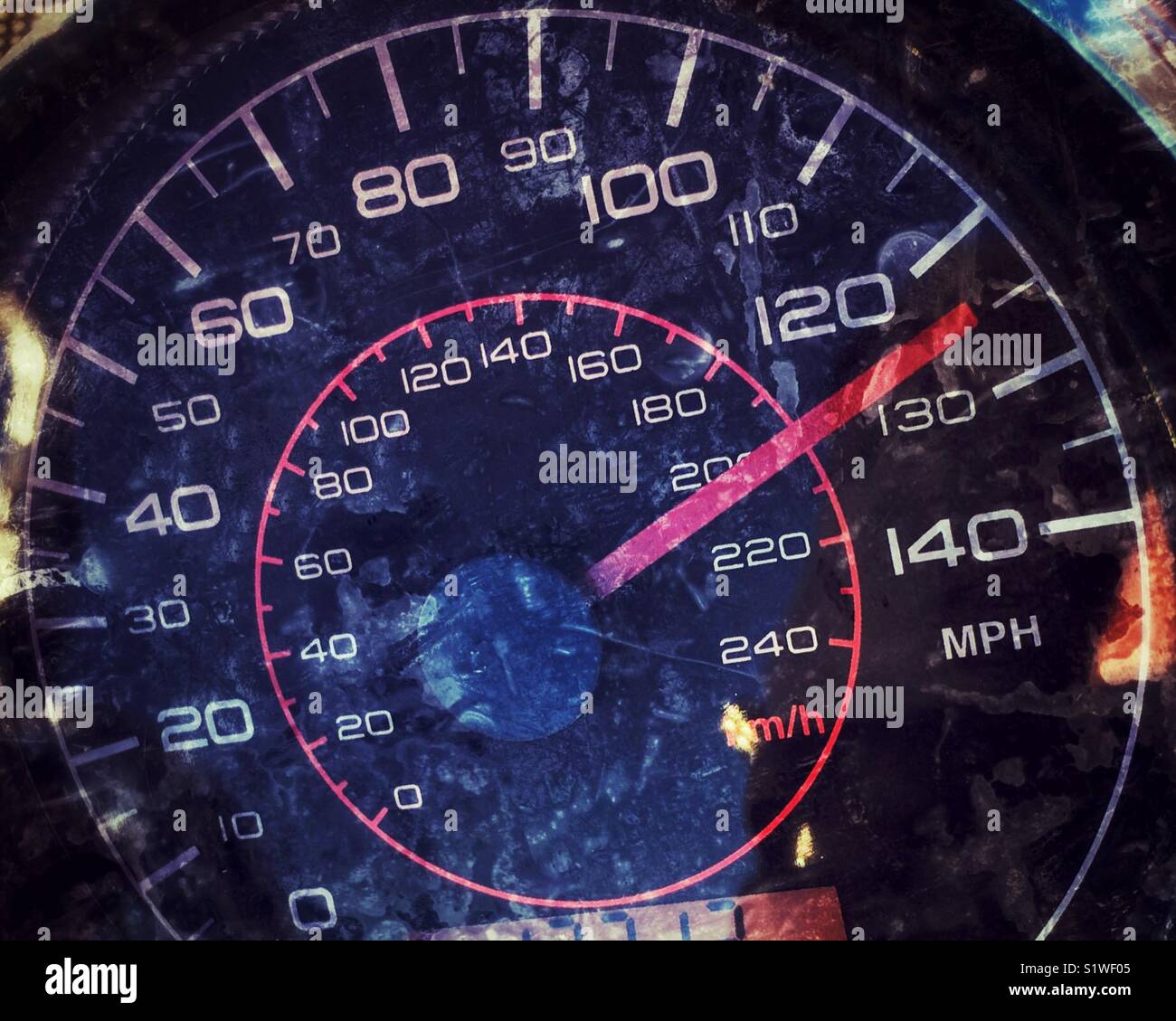 Speedometer recording 125 miles per hour 200 kilometres per hour Stock Photo Alamy