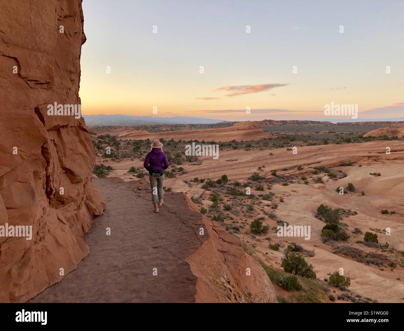 Sunset hike in Arches National Park Stock Photo Alamy