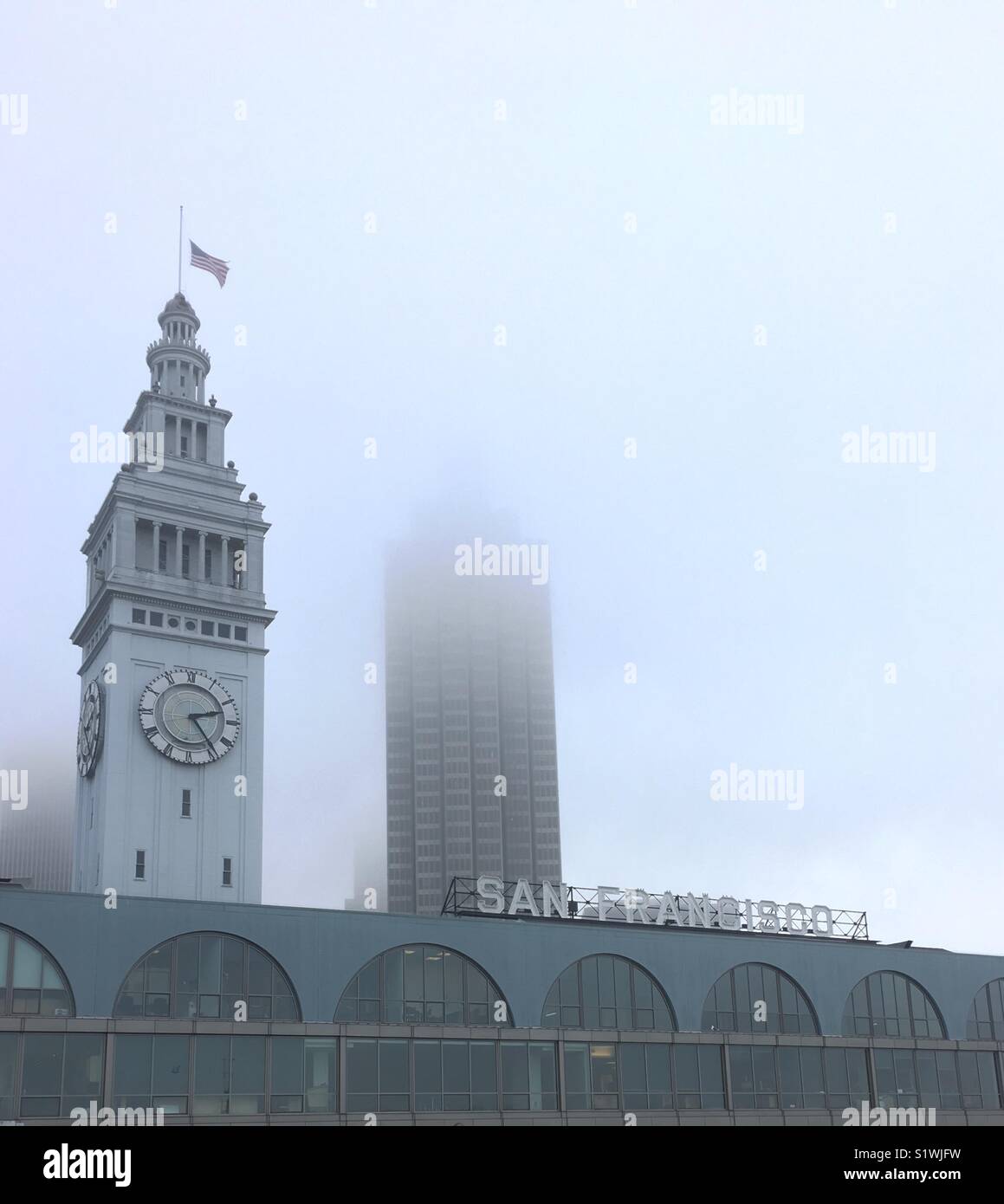 Foggy San Francisco Stock Photo Alamy