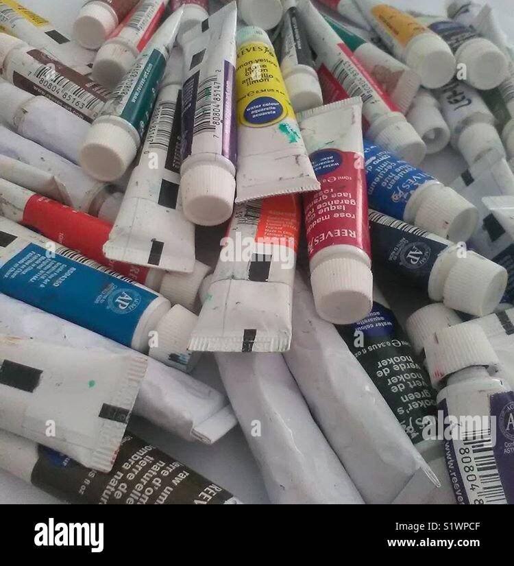 Watercolor paint tubes hi-res stock photography and images - Alamy