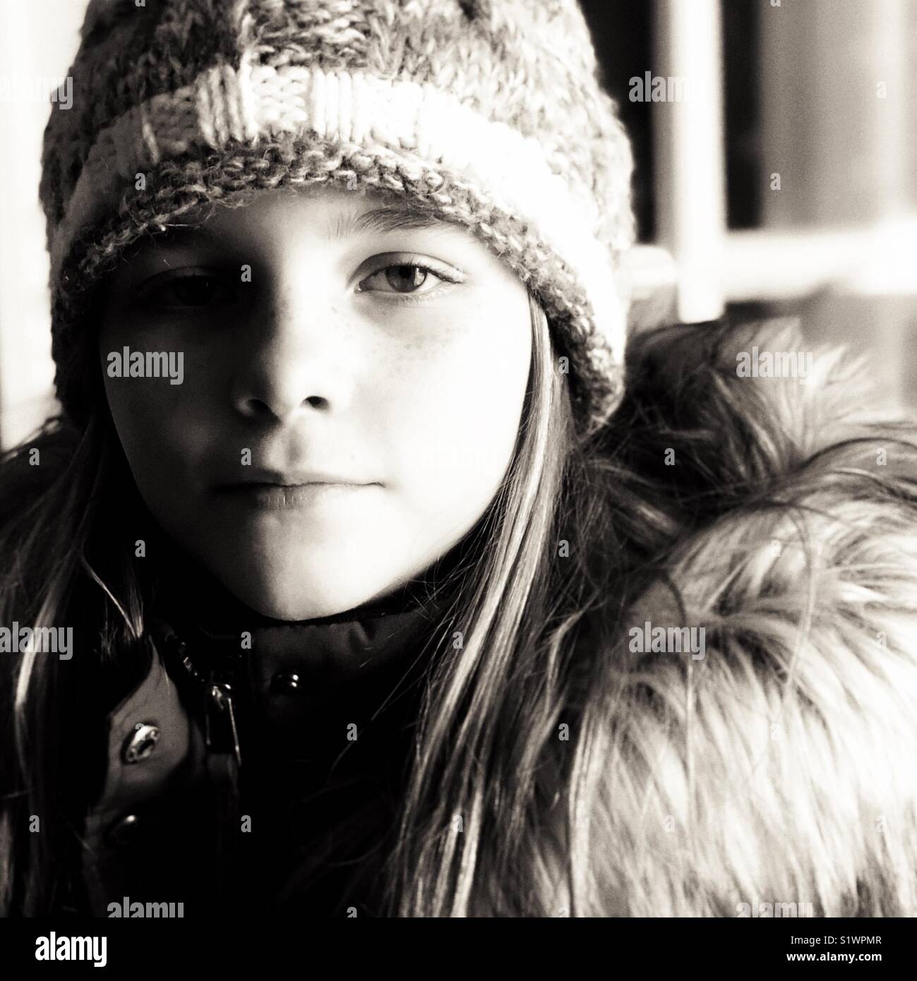 10 12 year old girl portrait hi-res stock photography and images - Alamy