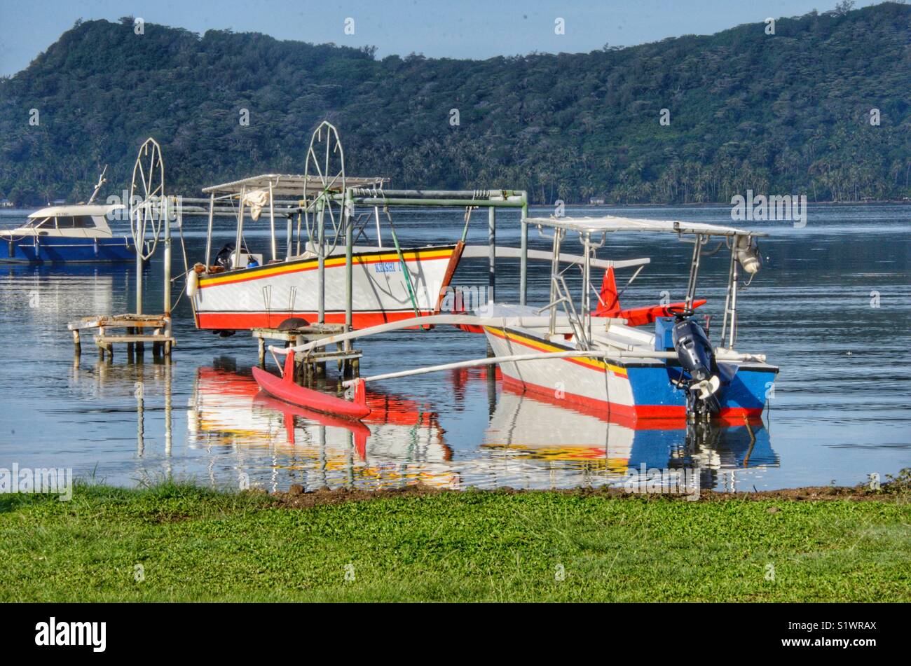 Bora bora fishing boats hires stock photography and images Alamy