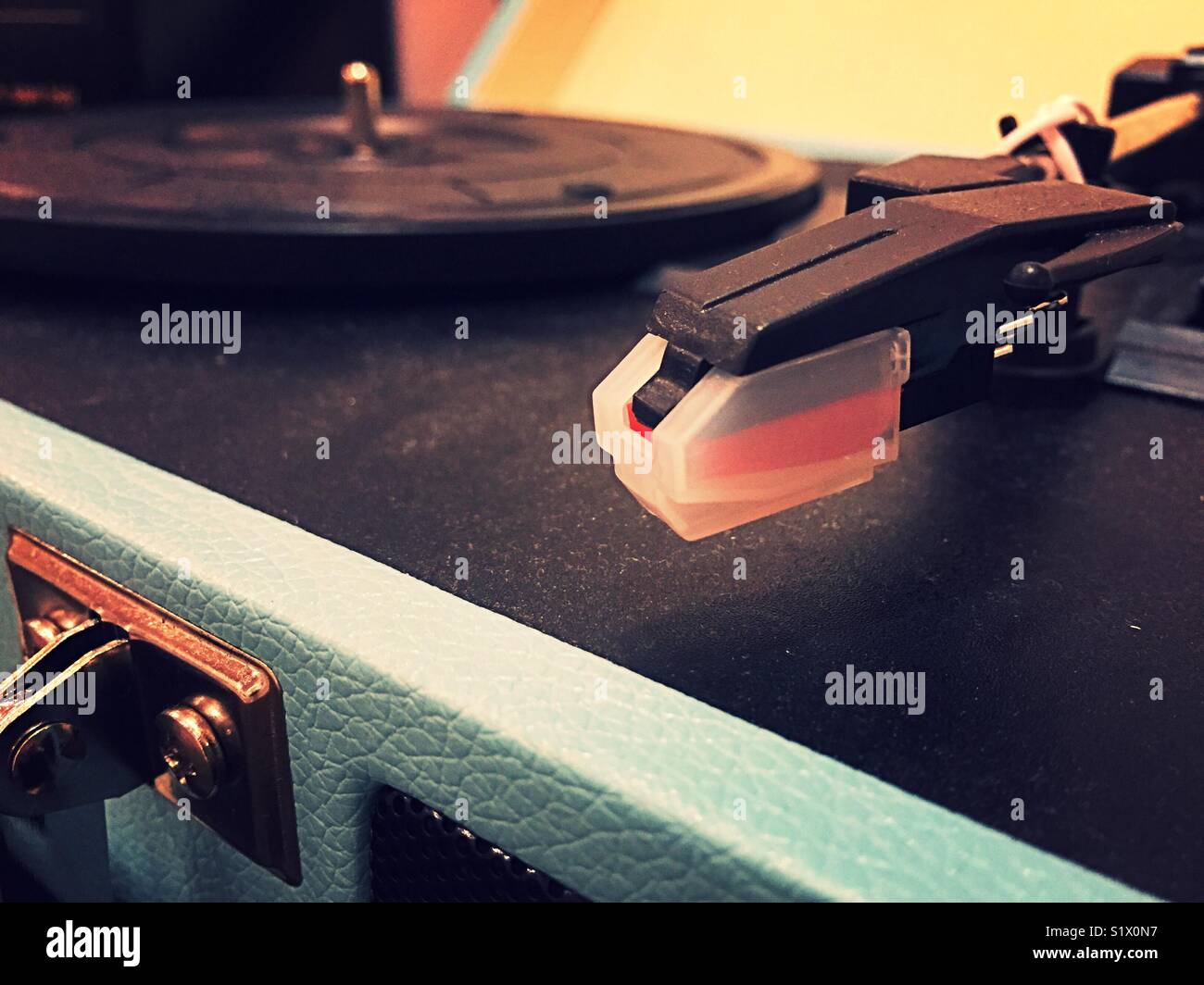 Turntable stylus with needle cartridge protection shell, United States