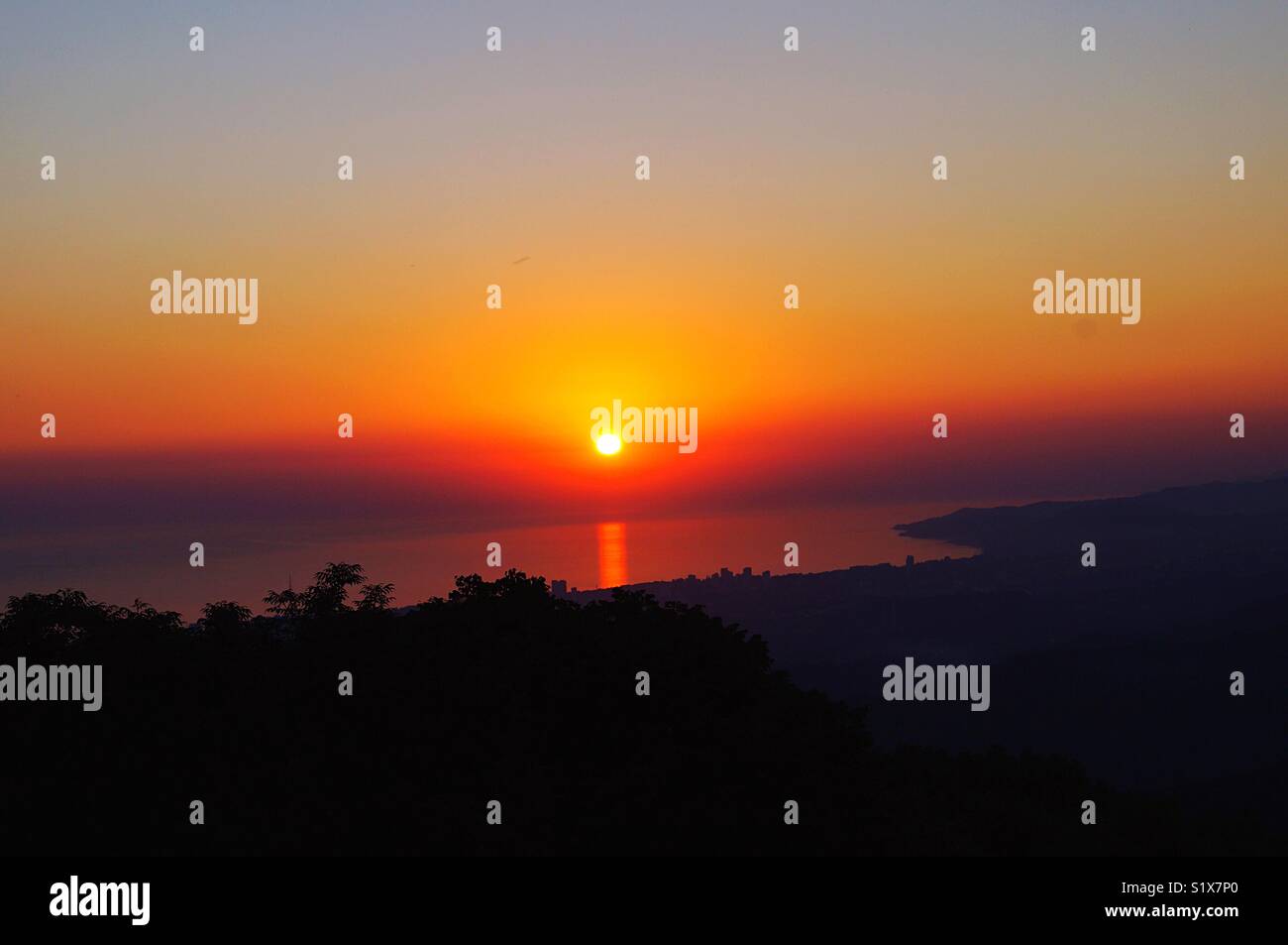 paints of the sea sunset - Smartphone Captured Stock Image