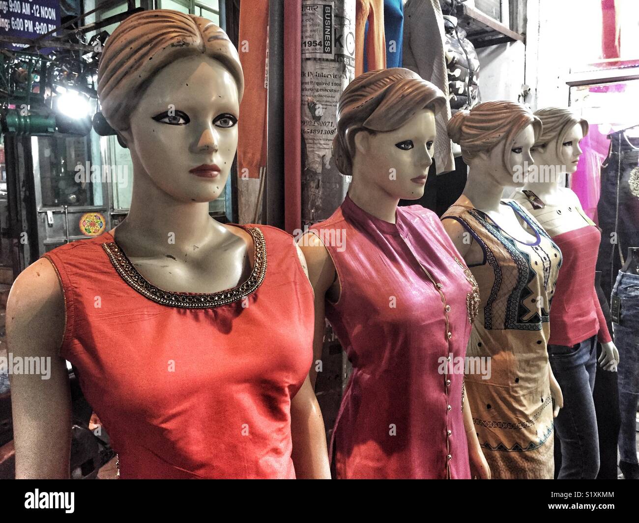 India mannequins hires stock photography and images Alamy