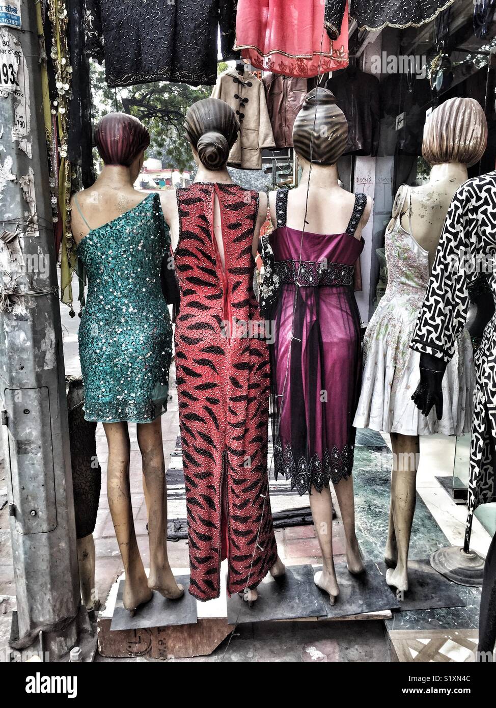 India mannequins hires stock photography and images Alamy