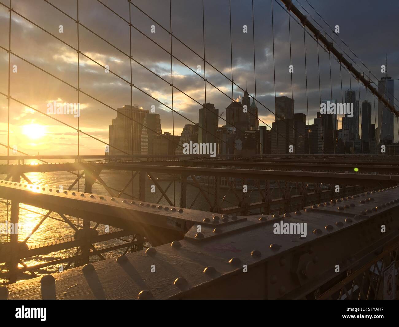 Sunset Brooklyn Bridge Manhatten Stock Photo