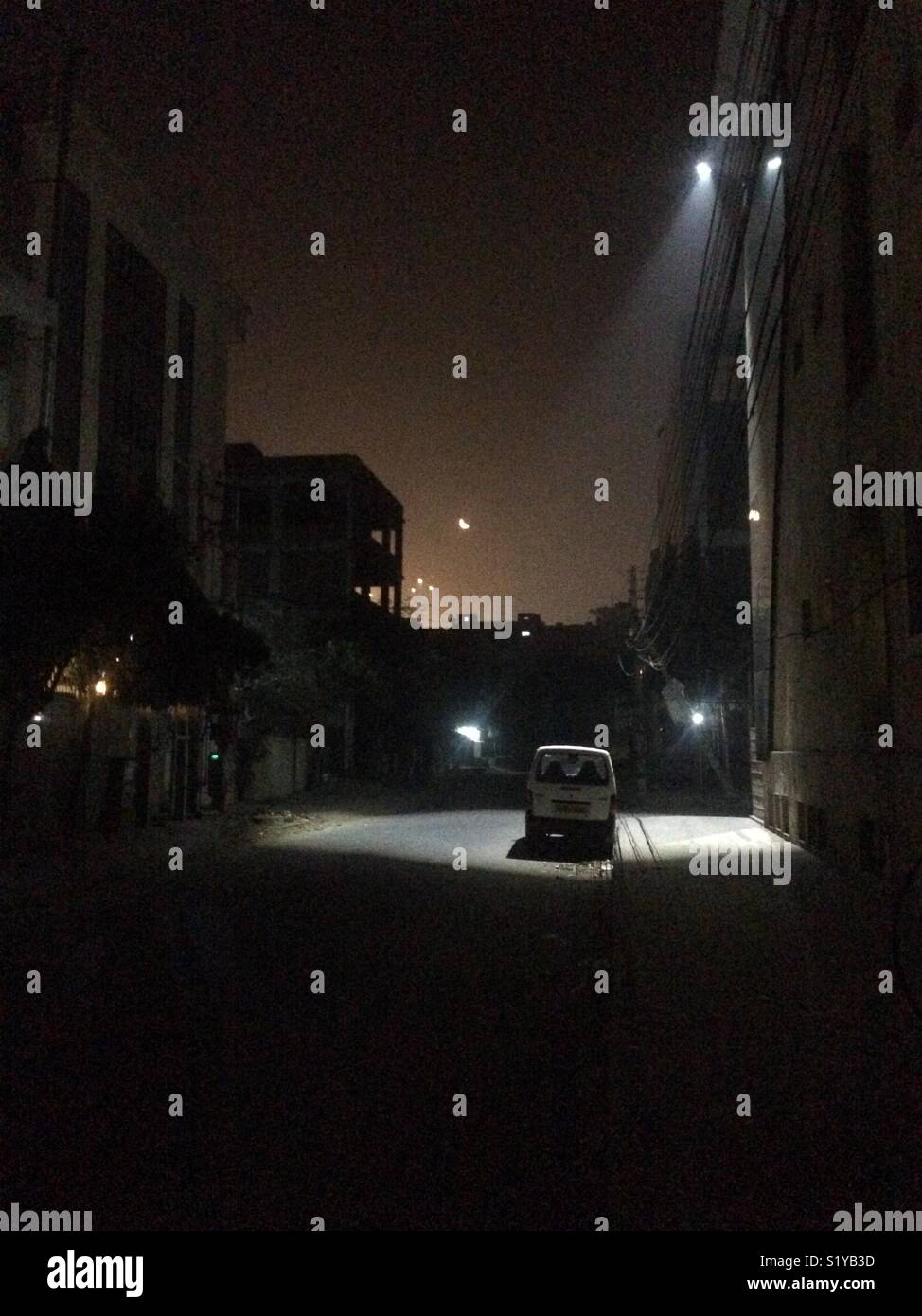 Midnight 3am Is Scary And Beautiful As Well Stock Photo Alamy midnight-3am-is-scary-and-beautiful-as-well-stock-photo-alamy