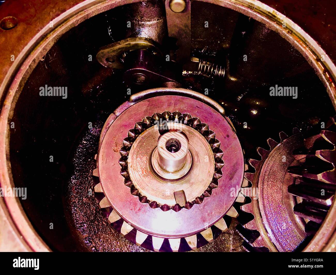 Transfer case transmission gears Stock Photo Alamy