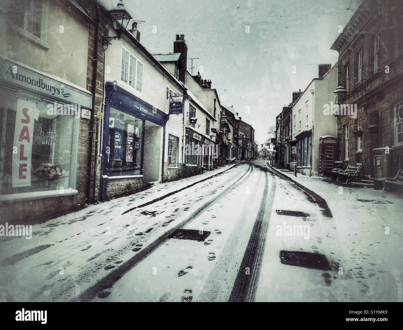 Cheap Street with snow during a blizzard, Beast from the East, Sherborne, Dorset, England, March 2018 - Smartphone Captured Stock Image