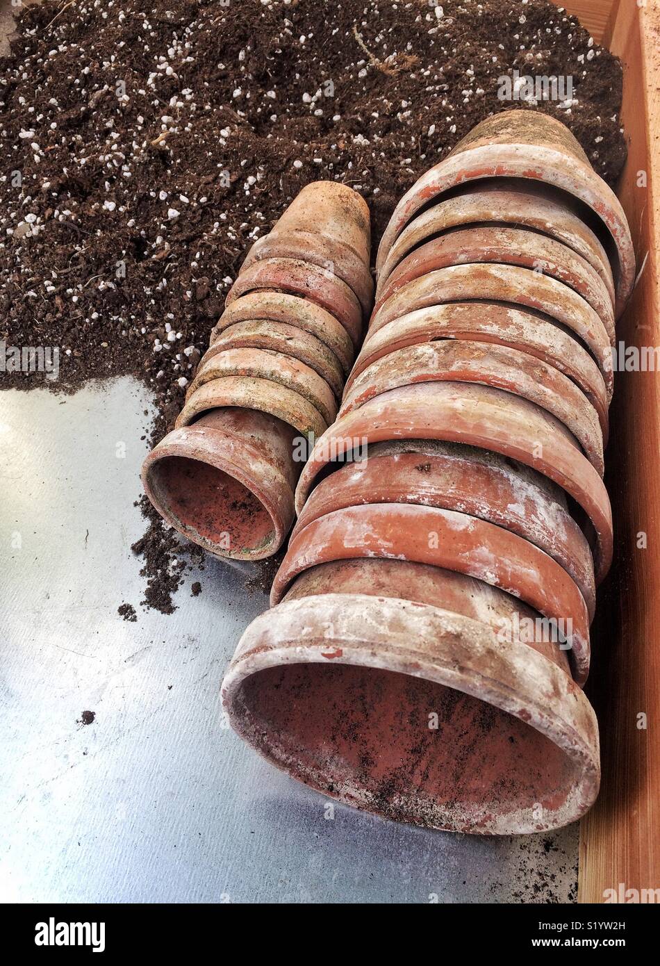 Terracotta pots and compost Stock Photo Alamy