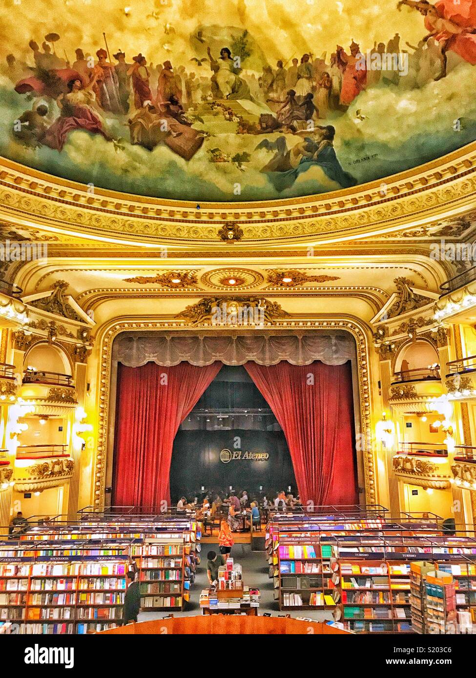 El Ateno Splendid bookshop Buenos Aires - Smartphone Captured Stock Image