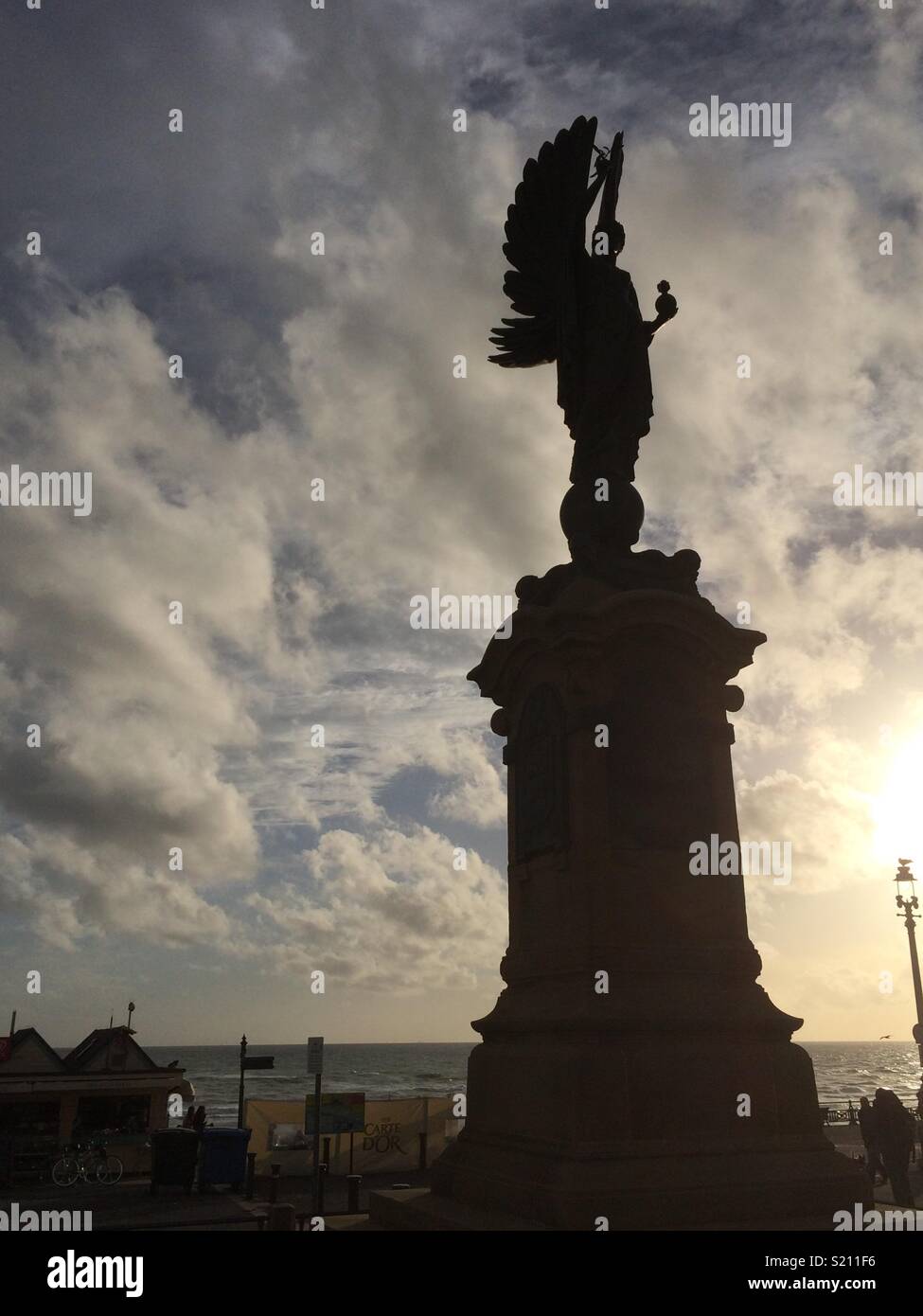 Peace Statue, Brighton Stock Photo Alamy
