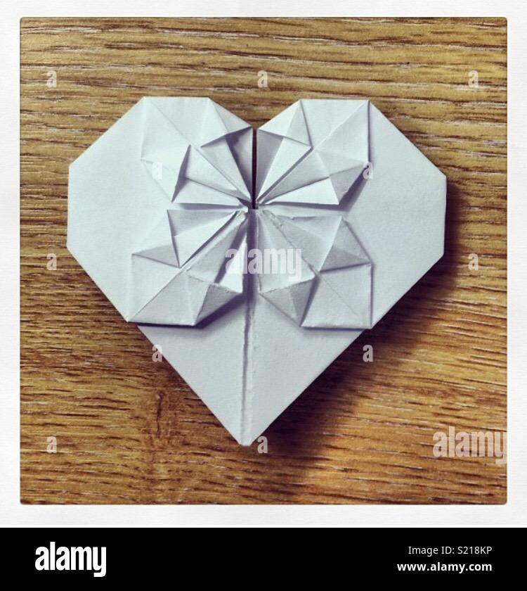 Corazones de Origami para San Valentin // Origami Heart 