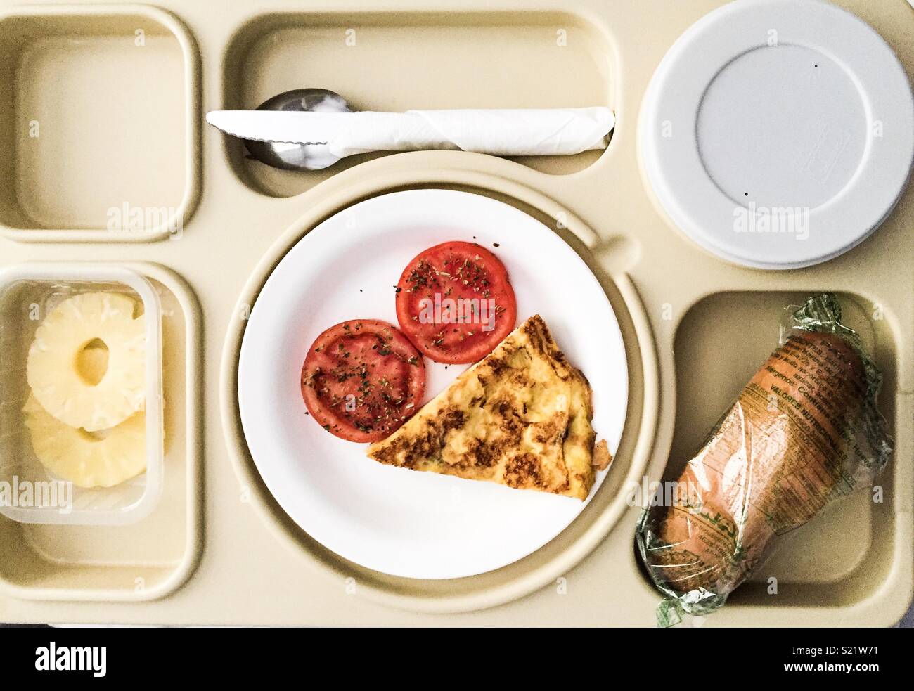 Hospital tray hires stock photography and images Alamy