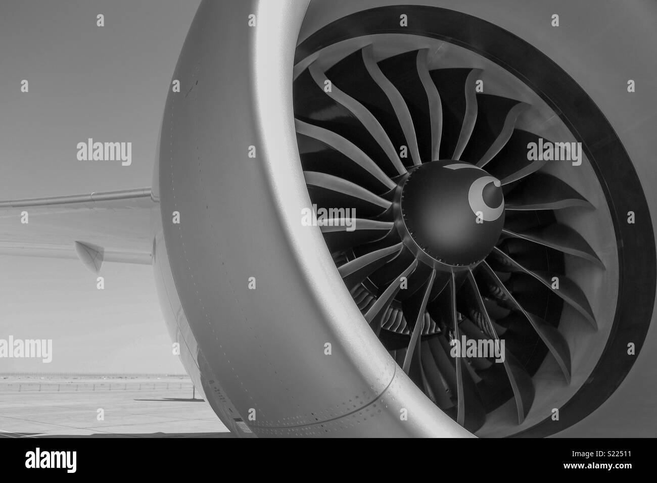 Rolls royce jet aircraft engine Black and White Stock Photos & Images ...
