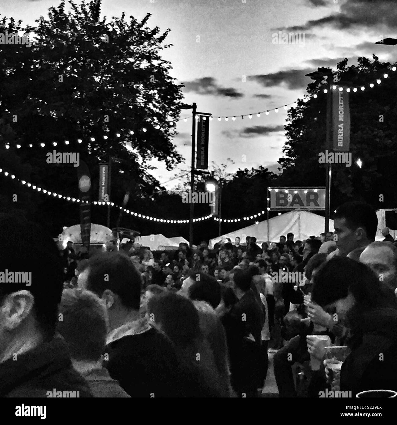 The kelvingrove bandstand Black and White Stock Photos & Images Alamy