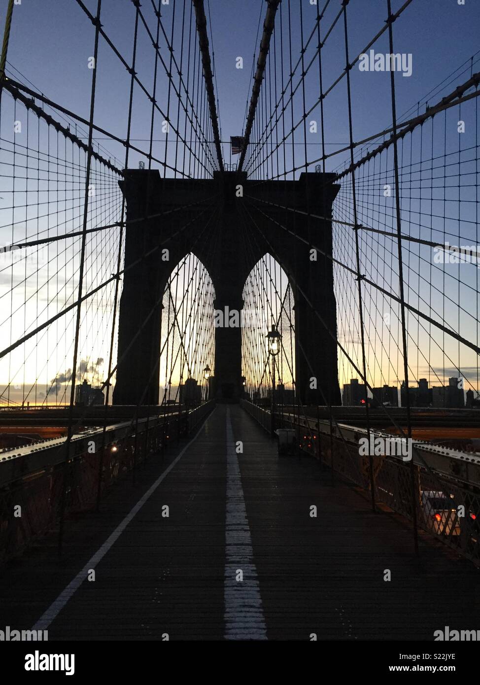 Brooklyn bridge sunrise hi-res stock photography and images - Alamy