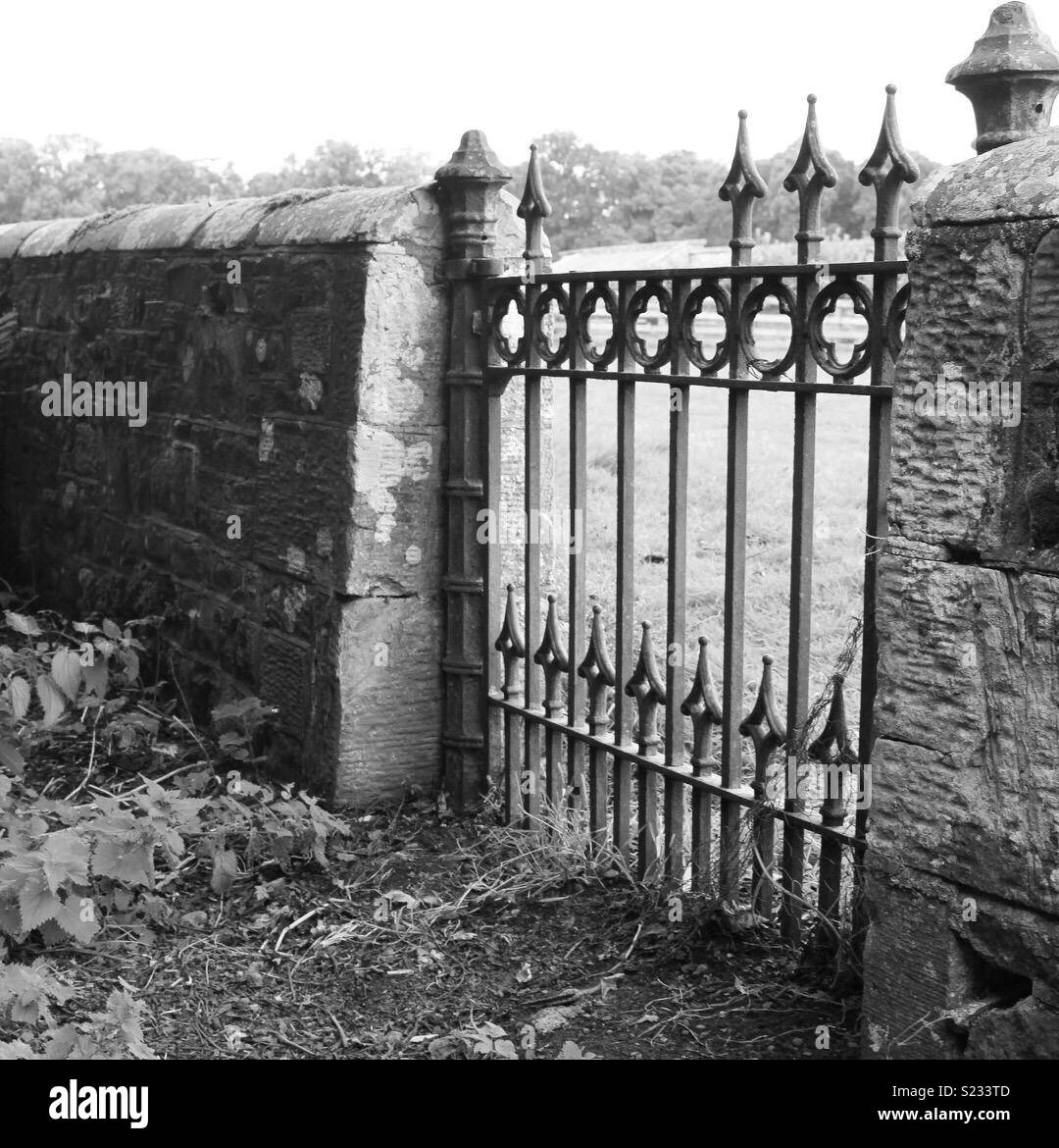Old wall and gate Black and White Stock Photos & Images - Alamy