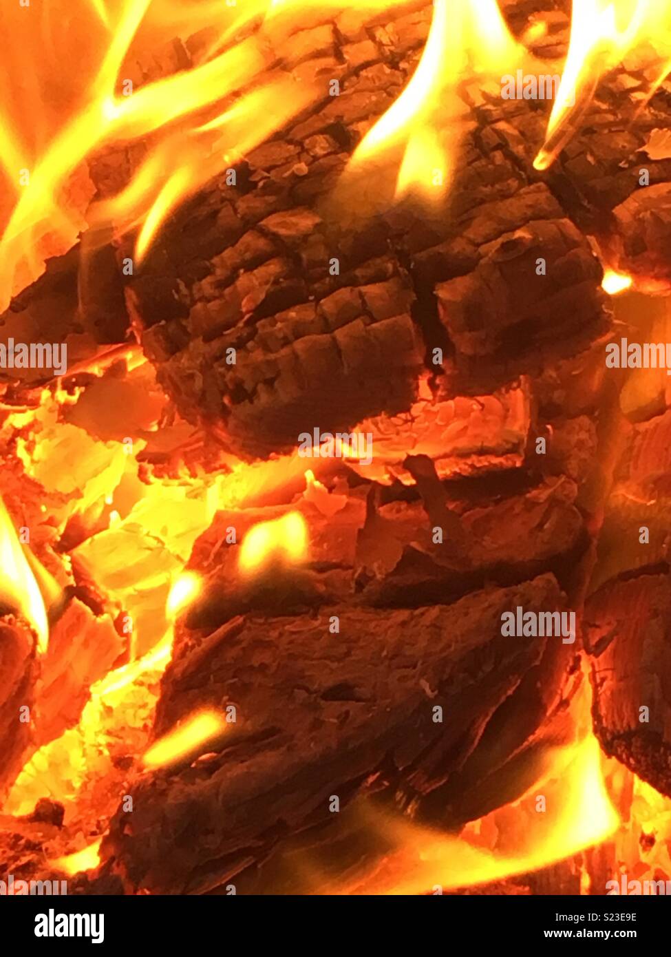Chiminea hires stock photography and images Alamy
