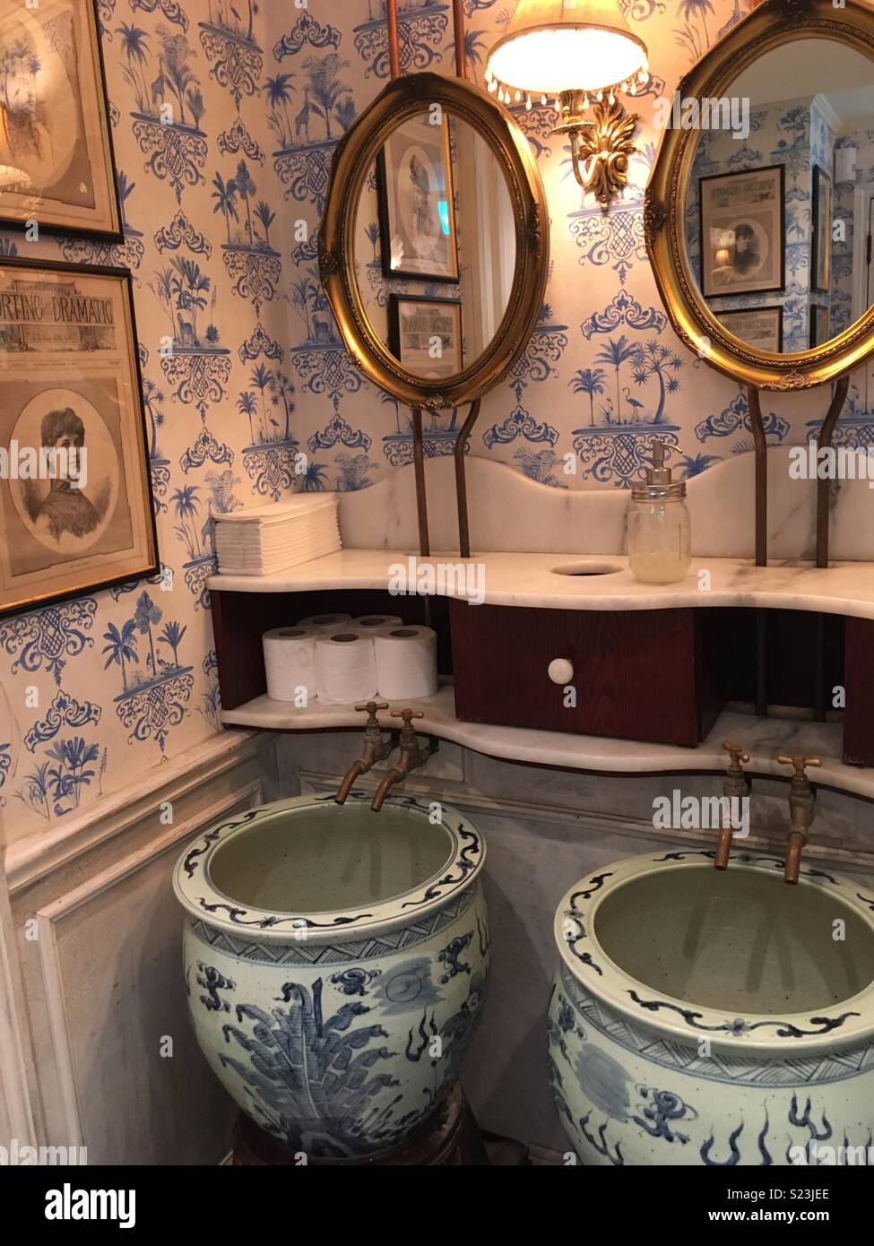 Washroom hires stock photography and images Alamy