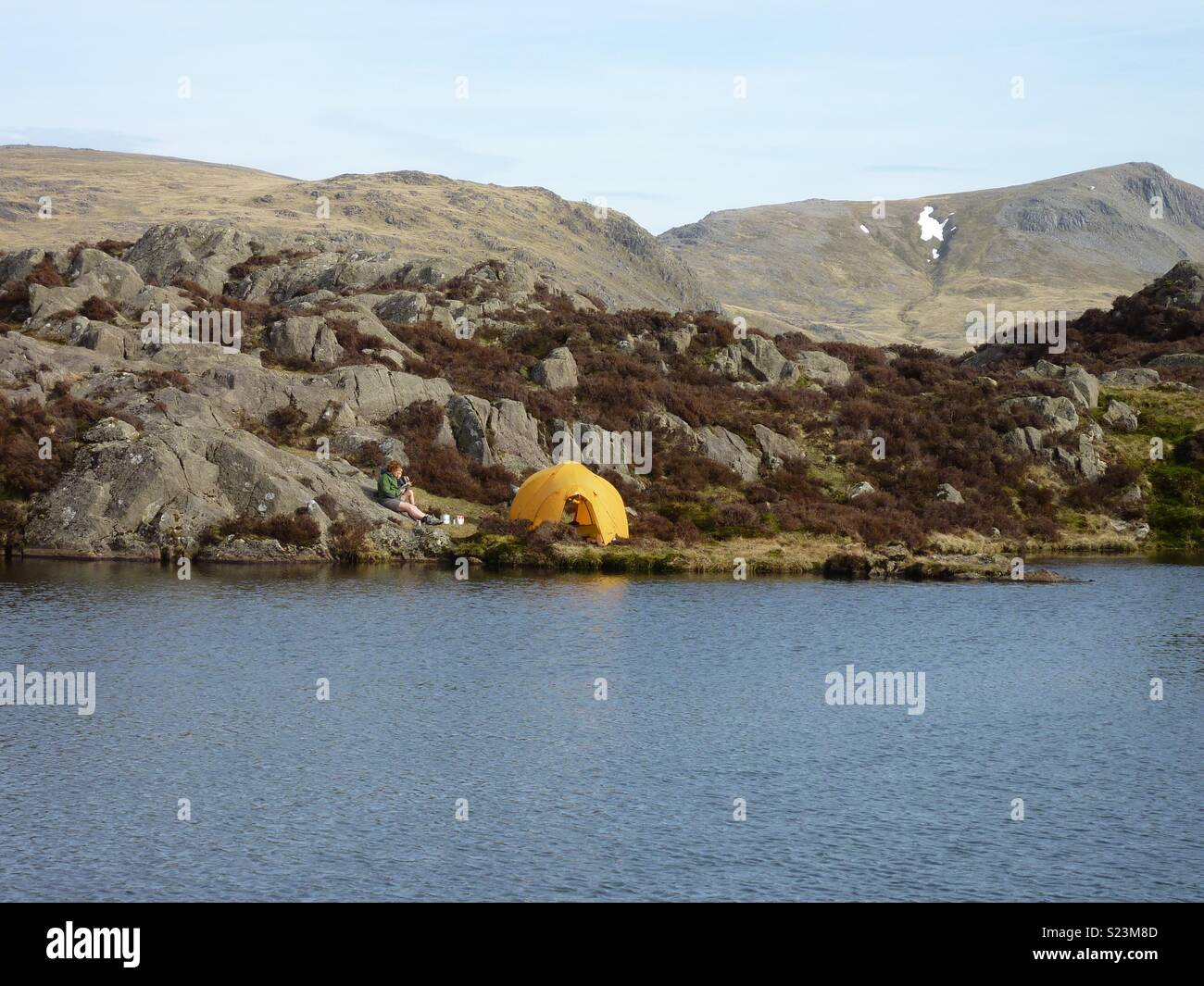 Wild Camping Innominate Tarn Stock Photo Alamy