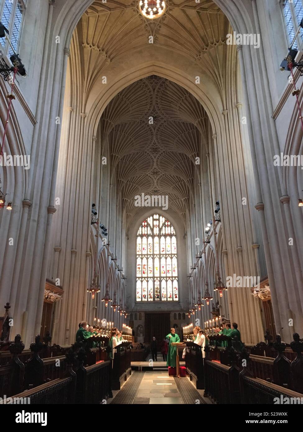 Evensong abbey hi-res stock photography and images - Alamy