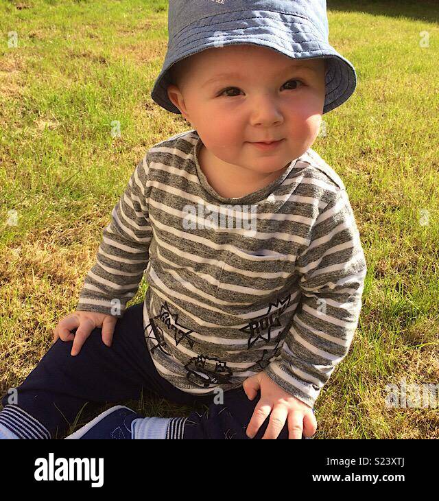 Baby in the sun Stock Photo Alamy